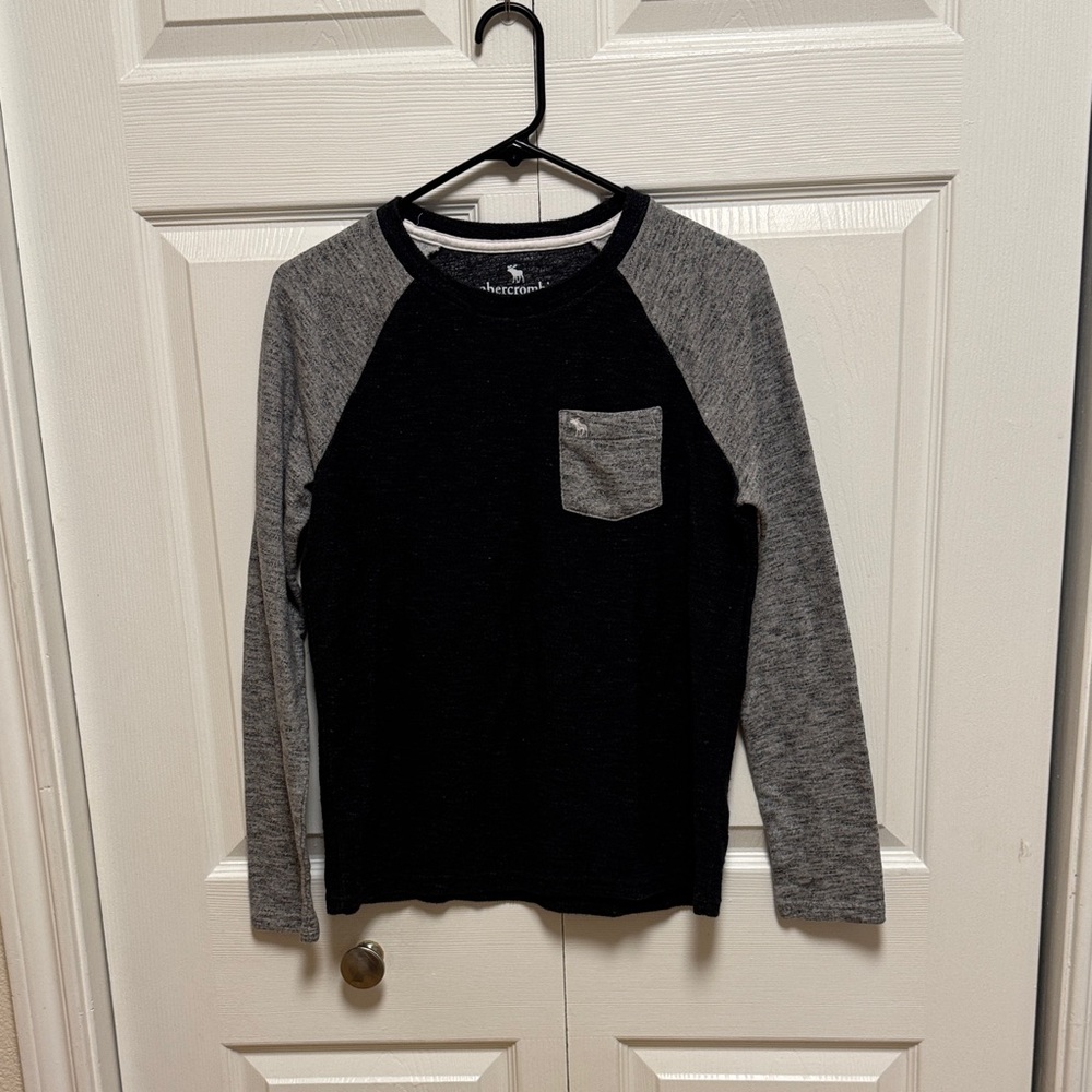 Boys Abercrombie kids sweater